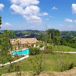 Εξοχικό σπίτι Country House La Querceta Di Marnacchia Amandola