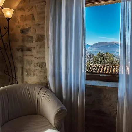Country House La Querceta Di Marnacchia * Amandola