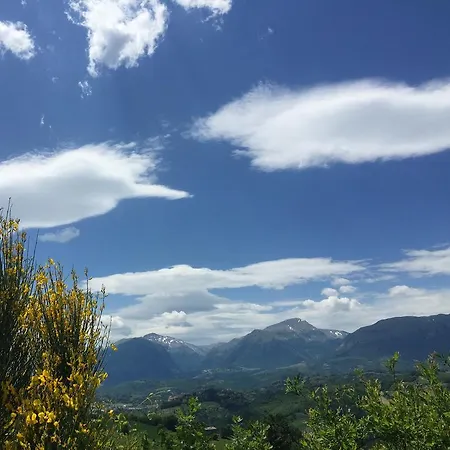 Country House La Querceta Di Marnacchia * Amandola